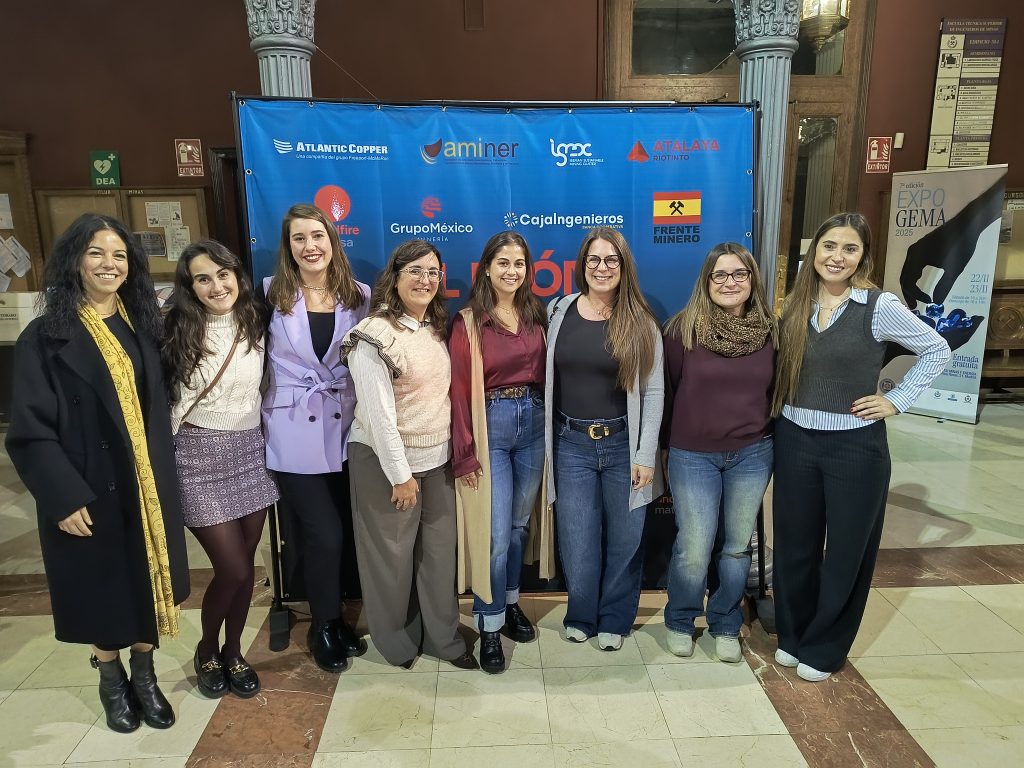 Grupo participante en el postcast El Filón